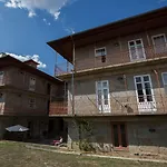 Hi - De Juventude Hostel