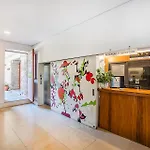 Hi - De Juventude Hostel *