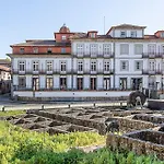 Hi - De Juventude Hostel Guimarães