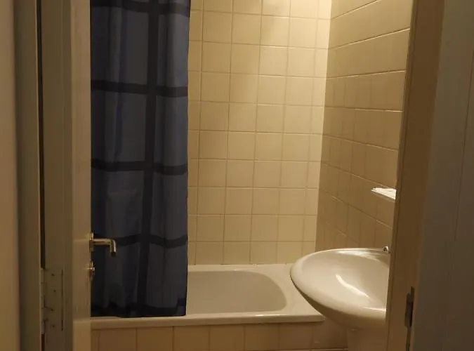 Hi - De Juventude Vandrerhjem Guimarães