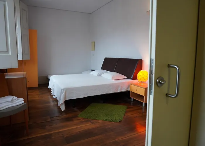 Hi - De Juventude Hostal Guimarães