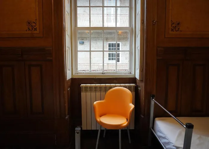Hi - De Juventude Hostal Guimarães
