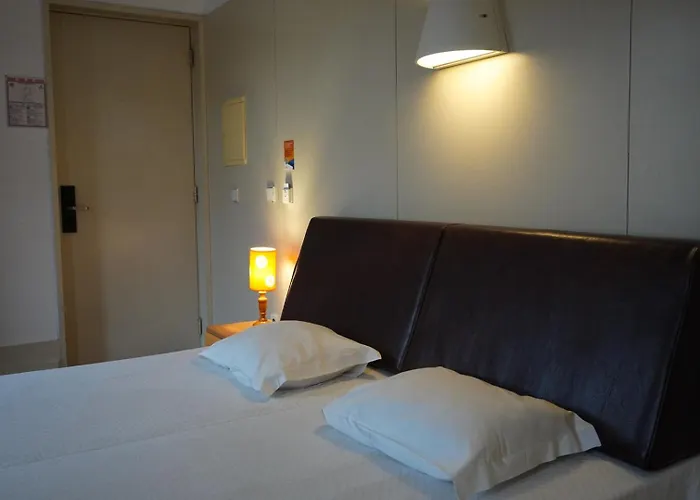 Hostal Hi - De Juventude